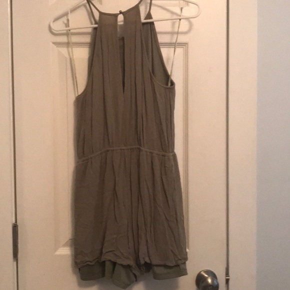 Vintage looking green romper - Picture 2 of 4